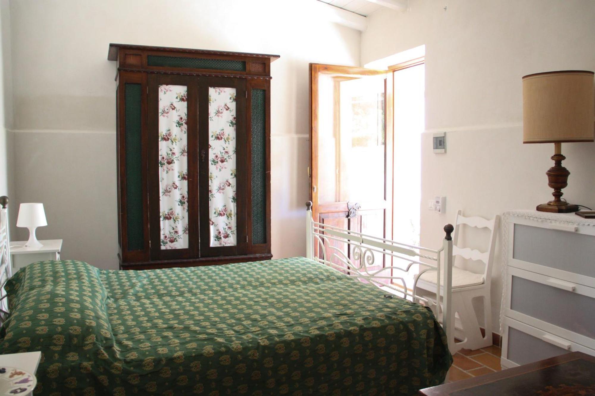 Il Casale Residence Племирио Екстериор снимка